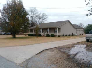 85 Cottonwood St, Dyersburg, TN 38024