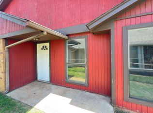 1109 Dustin Dr, Edmond, OK 73003