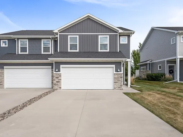 212 Larson Dr, Huxley, IA 50124