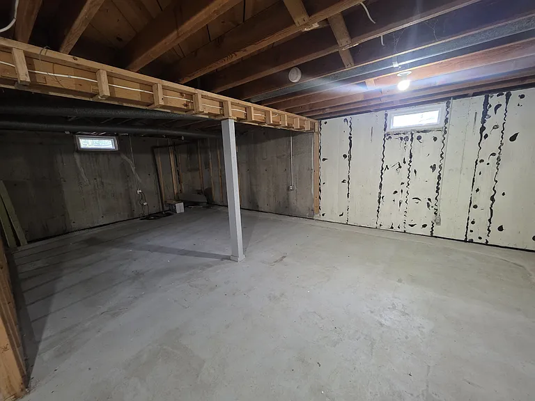 604 N Bird St — Photo 7