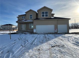 19007 W 170th Ter, Olathe, KS 66062
