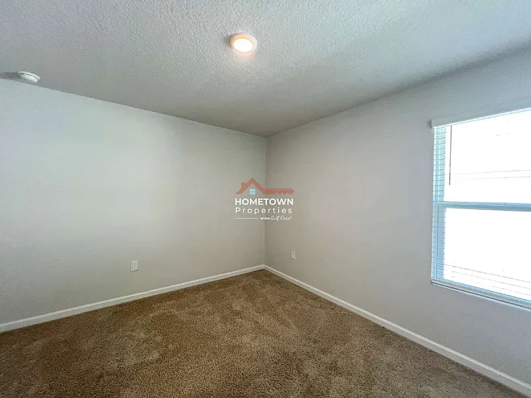 5257 Peach Dr — Photo 23