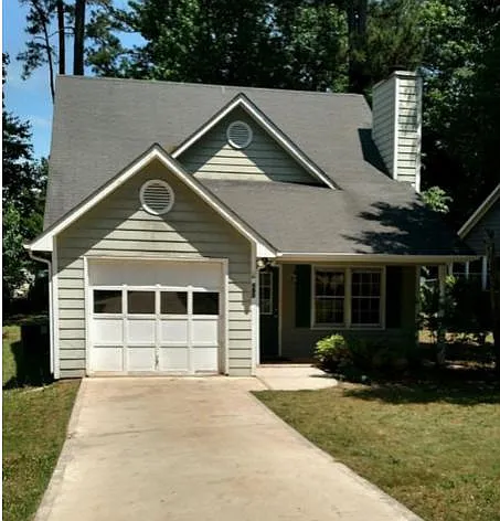 190 Lea Ct Photo 1