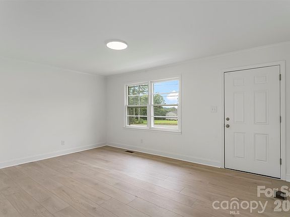 4th image of 4146 Old State Rd