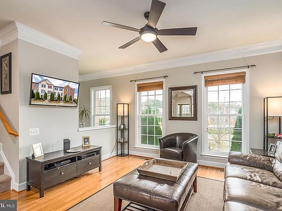Gorgeous light filled living room!