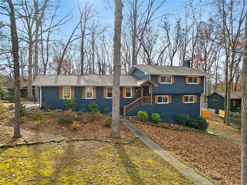 1st image of 3741 Hickory Cir SE