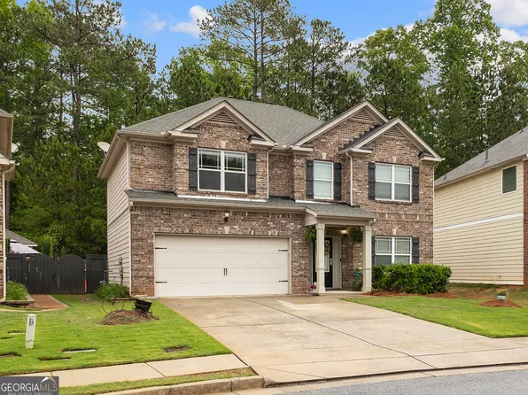 12 Seville Ct, Newnan, GA 30263