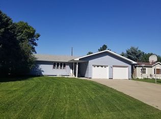 1435 33rd Ave NW, Coleharbor, ND 58531