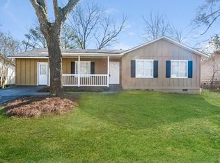 6644 Bent Creek Dr, Rex, GA 30273