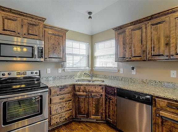 5th image of 2831 N 114th St