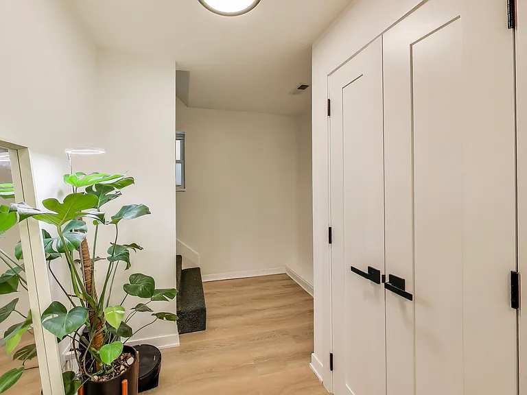 2619 N Kimball Ave #G — Photo 14