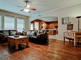 405 Crepe Myrtle Ln, Murphy, TX 75094