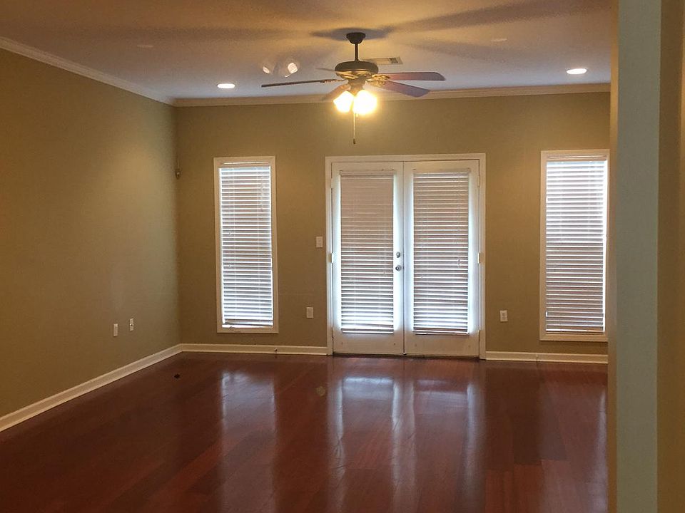 1st image of 113 Judice Meadows Ln