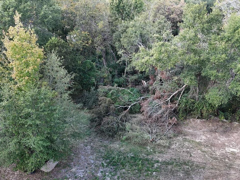 2nd image of 3411 Jacob St