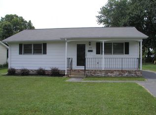 106 Stratford Ave, Fredericksburg, VA