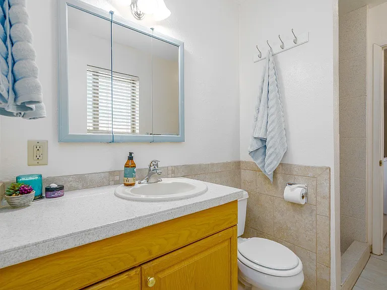 8444 E Virginia Ave — Photo 13