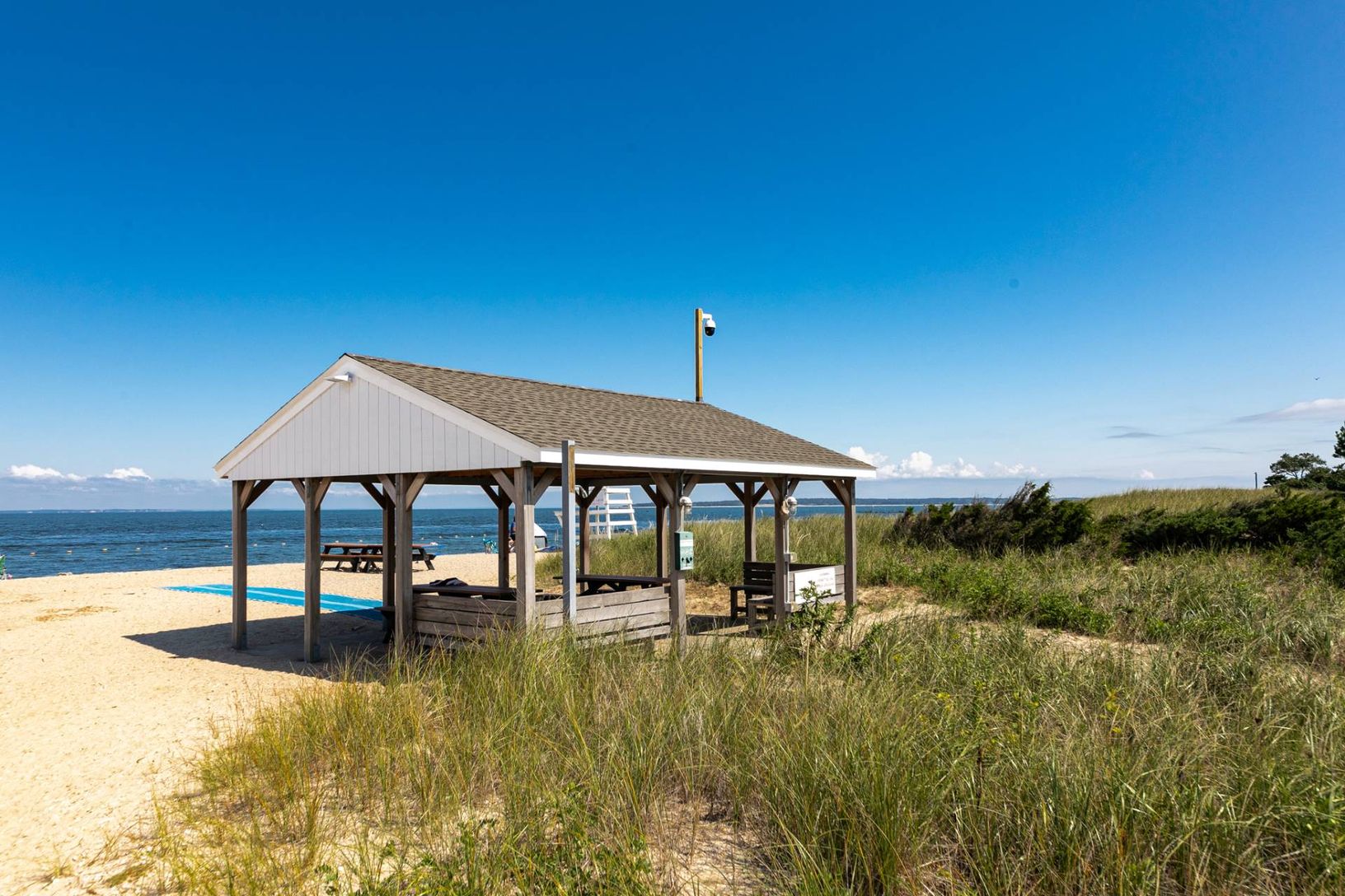  Private Beach Pavilion on Gardiner's Bay 