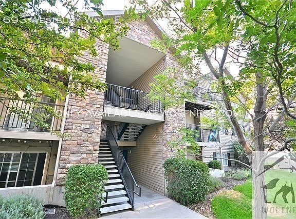 2nd image of 1693 Westbury Way APT E