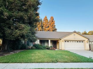 3708 S Pride Ct, Visalia, CA 93277
