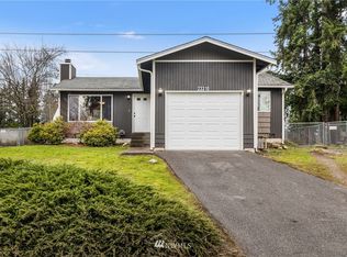 23310 SE 287th St, Maple Valley, WA 98038