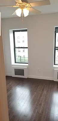 Rented by R New York | media 9