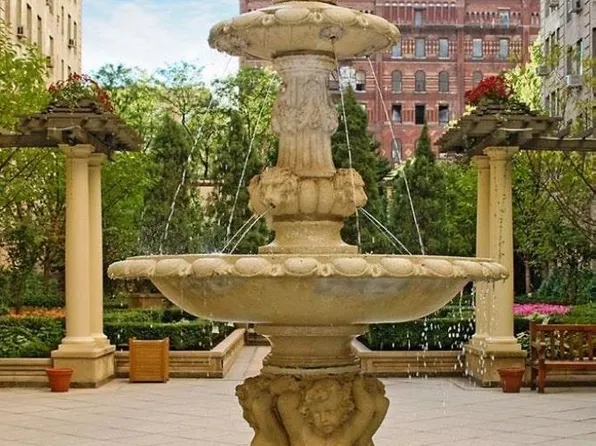 350 West 57th Street image 14 of 18