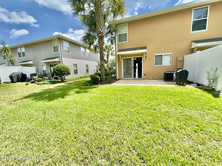 137 Monte Carlo Ct — Photo 29