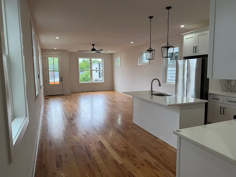 1602A Litton Ave — Photo 4
