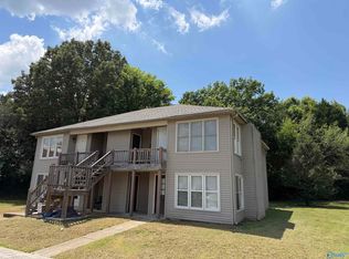 2706 Lantern Walk SE, Huntsville, AL 35803
