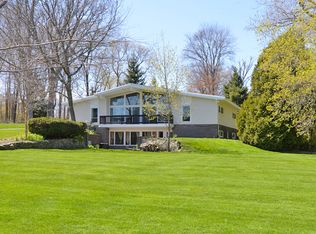 2520 Rivershore Dr, Racine, WI 53405