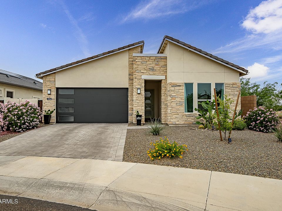 1st image of 21246 N 105TH Lane