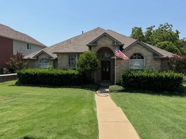 1316 Bobing Dr, Lewisville, TX 75067