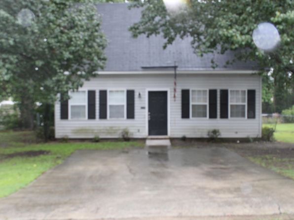 810 S Willowick Dr