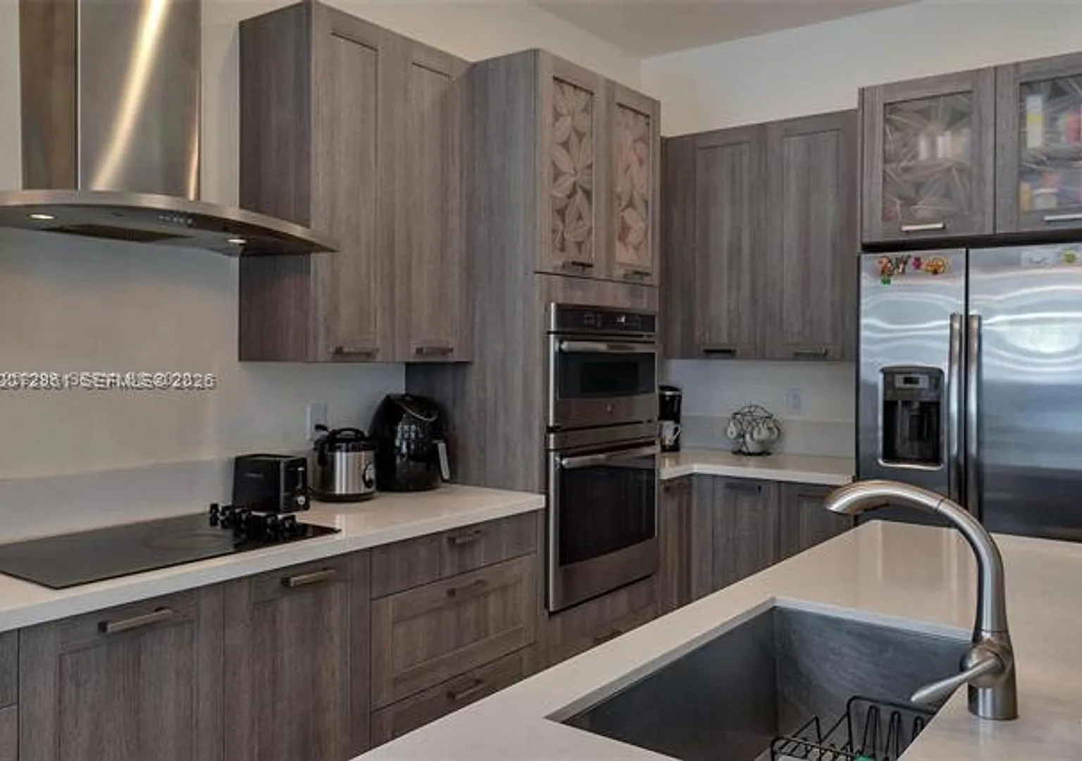 8820 NW 155th Ter # 8820, Miami Lakes, FL 33018 — Photo 1