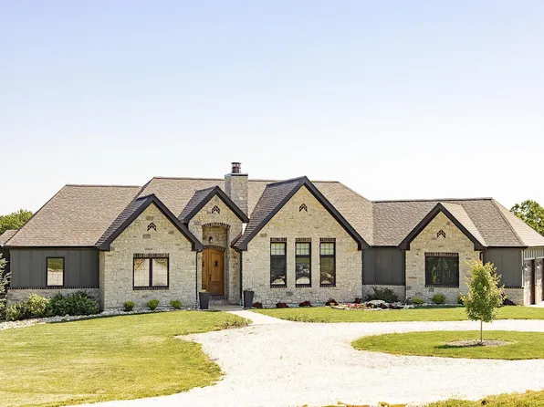 11 Brushy Creek Ct, Eolia, MO 63344