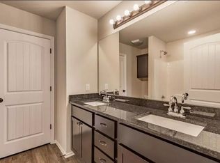 324 Chalk Hill Ct, Edmond, OK 73003