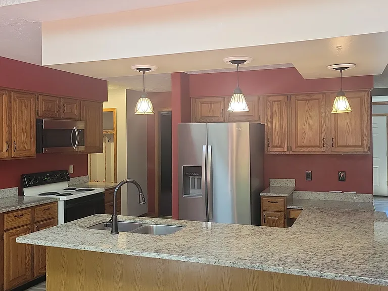 200 Ironwood Cir — Photo 7
