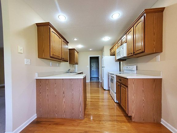 2nd image of 4302 Wallerton Ct