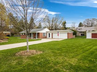 645 Sheridan Rd, Traverse City, MI 49686