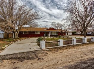 14025 Jicarilla Rd, Apple Valley, CA 92307
