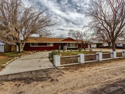 14025 Jicarilla Rd, Apple Valley, CA, 92307