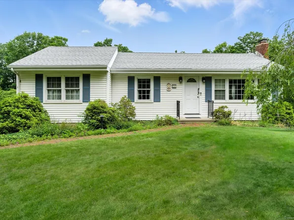 158 Higby Road, Middletown, CT 06457