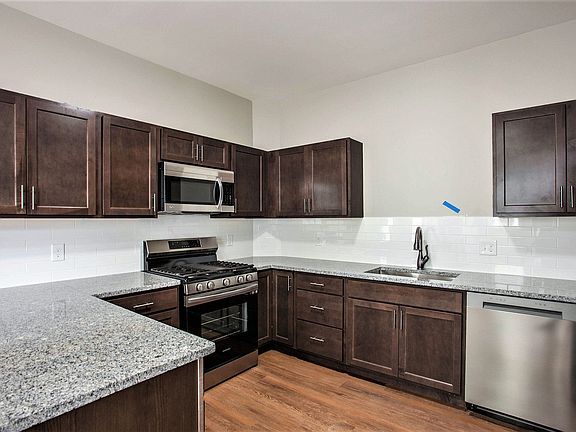 2nd image of 250 Paris Ave SE APT 4