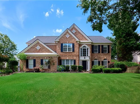 775 Glastonbury Ct, Cumming, GA 30041