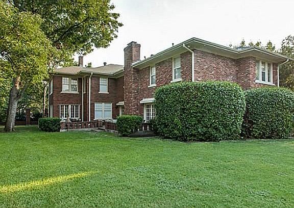 3rd image of 4034 University Blvd