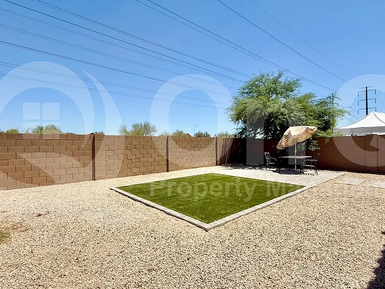 6342 W Raymond St — Photo 3