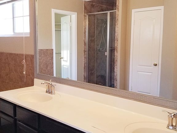 Master bathroom.