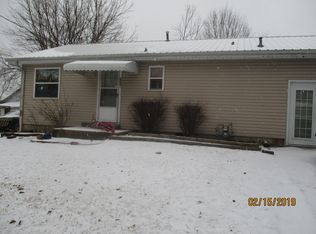 306 S College St, Stockton, MO 65785