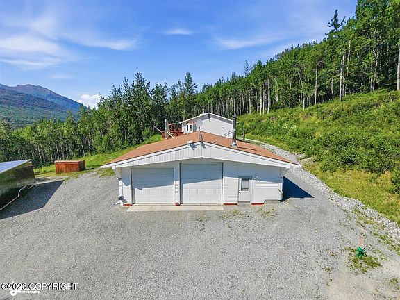 3rd image of 27141 Roop Rd