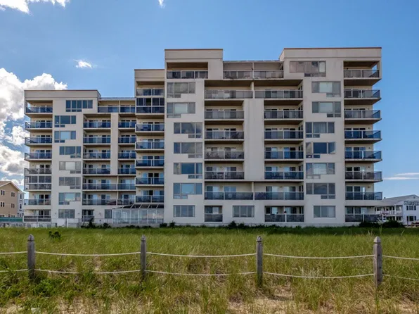 31 E Grand Ave, Old Orchard Beach, ME 04064